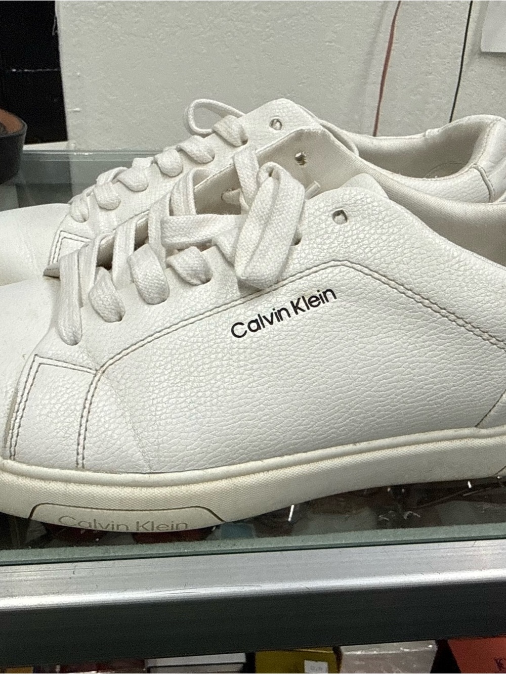 Calvin Klein Men's Off-White Leather Low-Top Sneakers